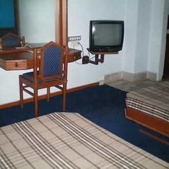 Hôtel Samdariya à Jabalpur Extérieur photo